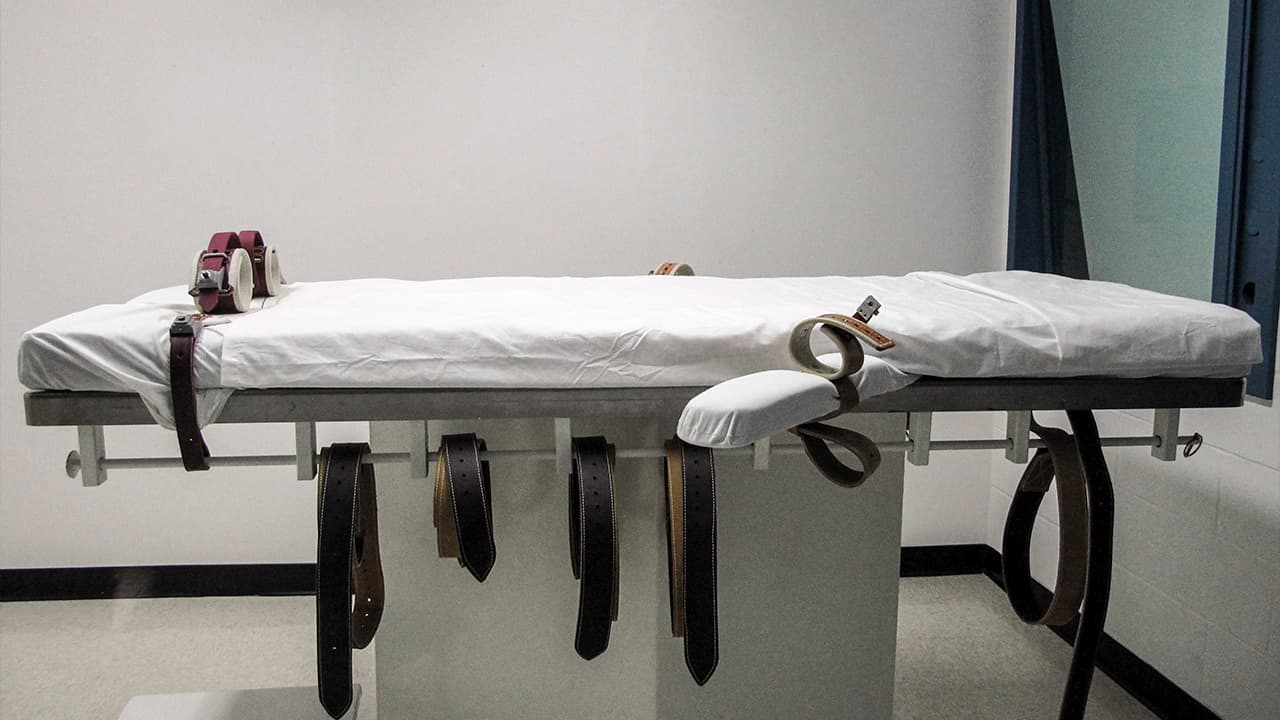 Photo of a lethal injection chamber in Nebraska